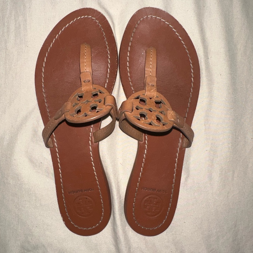 Tory Burch Millers (7W)